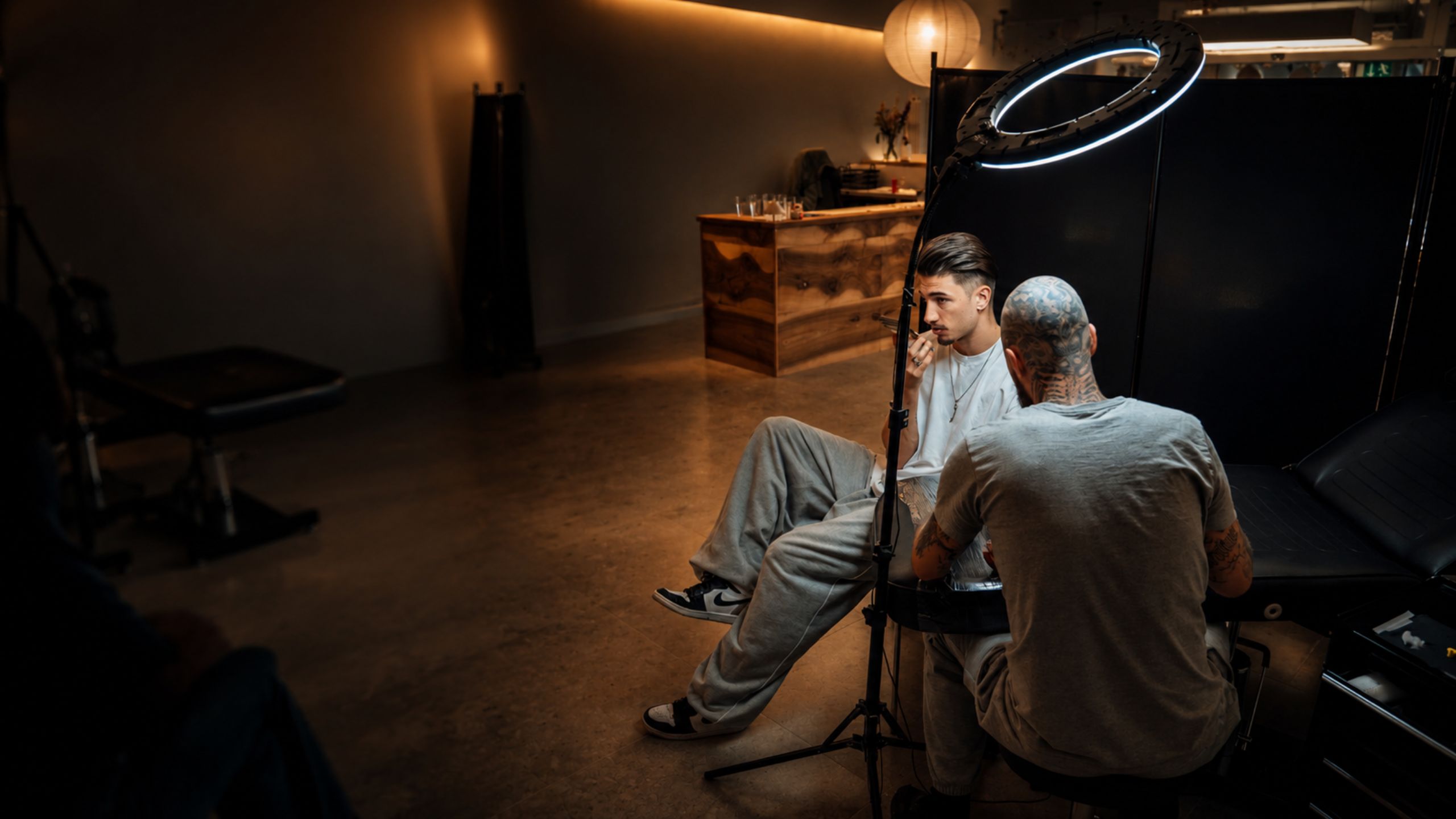 Modernes Tattoo Studio in Kassel von Titan Tattoo mit hochwertiger Atmosphäre