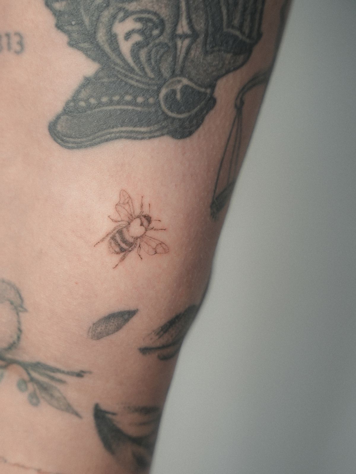 Fineline Tattoo mit feinen Linien Kassel